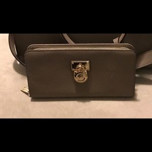 Michael Kors wallet
